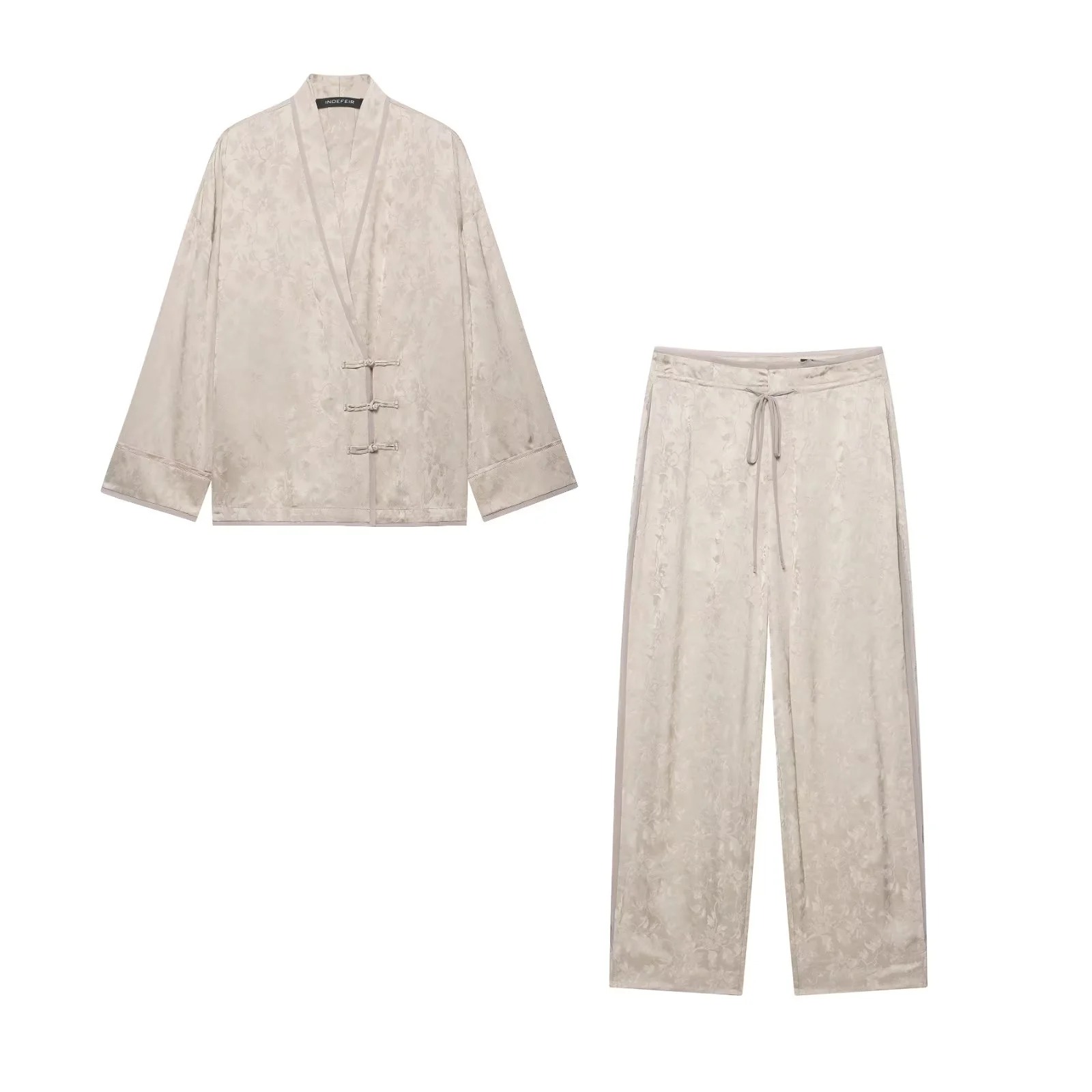 Summer Clothing Accessories - Completo da donna in raso floreale