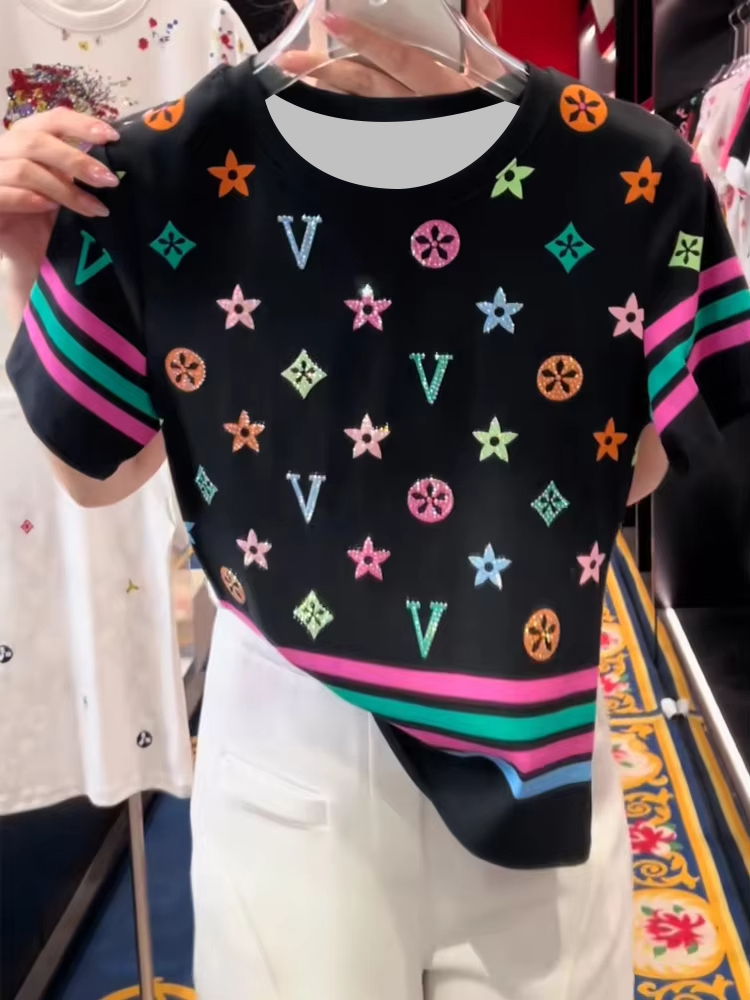 T-shirt a maniche corte a righ - Summer Clothing For 60 Year Old Woman recensione e prezzo